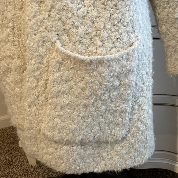 Lucky Brand Cardigan - Picture 2 of 8